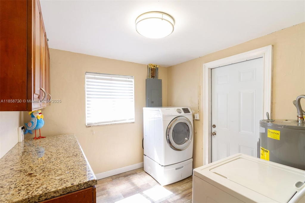 Real estate property located at 9452 51st Ct, Broward, Summertime Isles 1st Add, Cooper City, FL