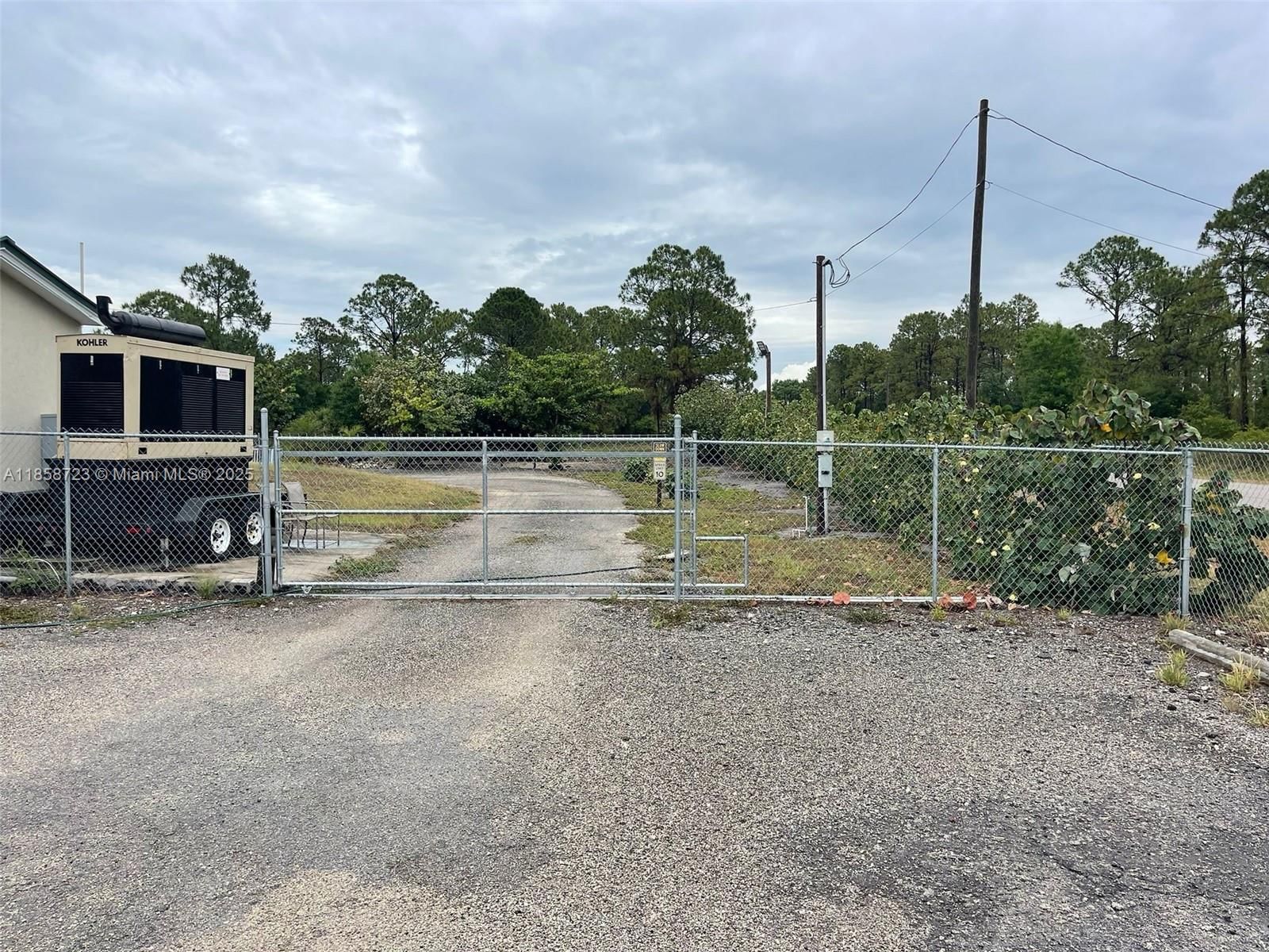 Real estate property located at 493 Camino Real Blvd, Hendry, Montura Ranch Estates, Clewiston, FL