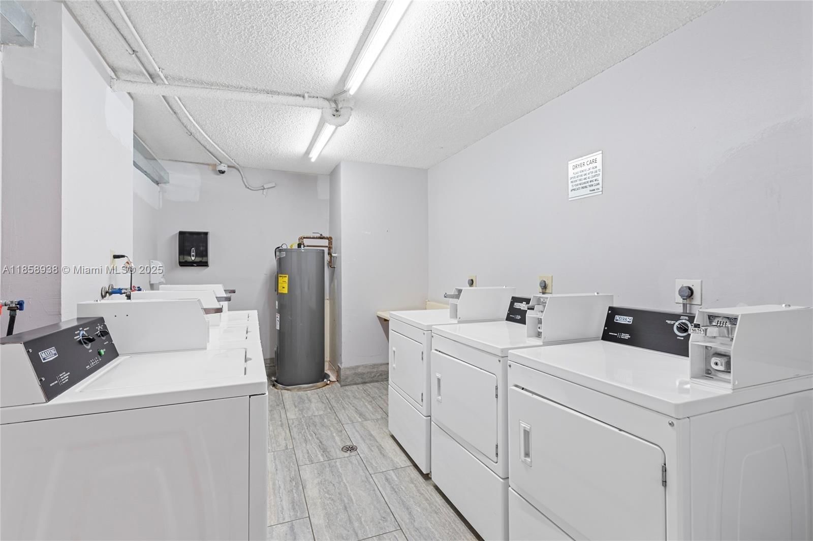 Real estate property located at 9355 8th St #416, Palm Beach, Isle Of Sandalfoot Condo, Boca Raton, FL