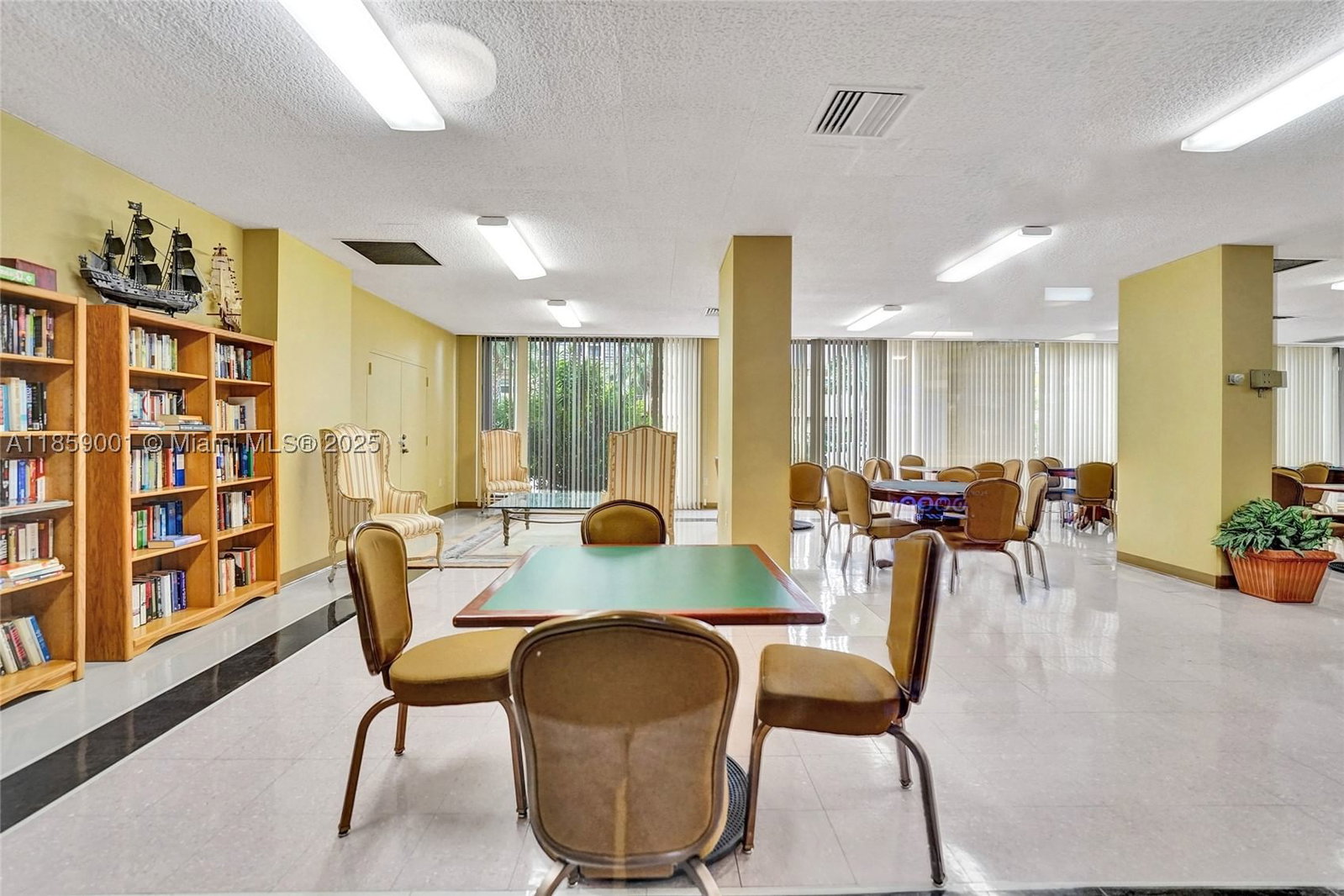 Real estate property located at 1965 Ocean Dr #7K, Broward, Hemispheres Condo, Hallandale Beach, FL