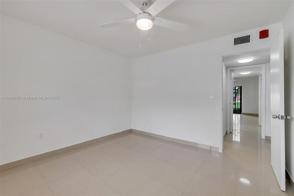 Real estate property located at 1001 105th Ave #103, Miami-dade, Tamiami Village Condo, Miami, FL