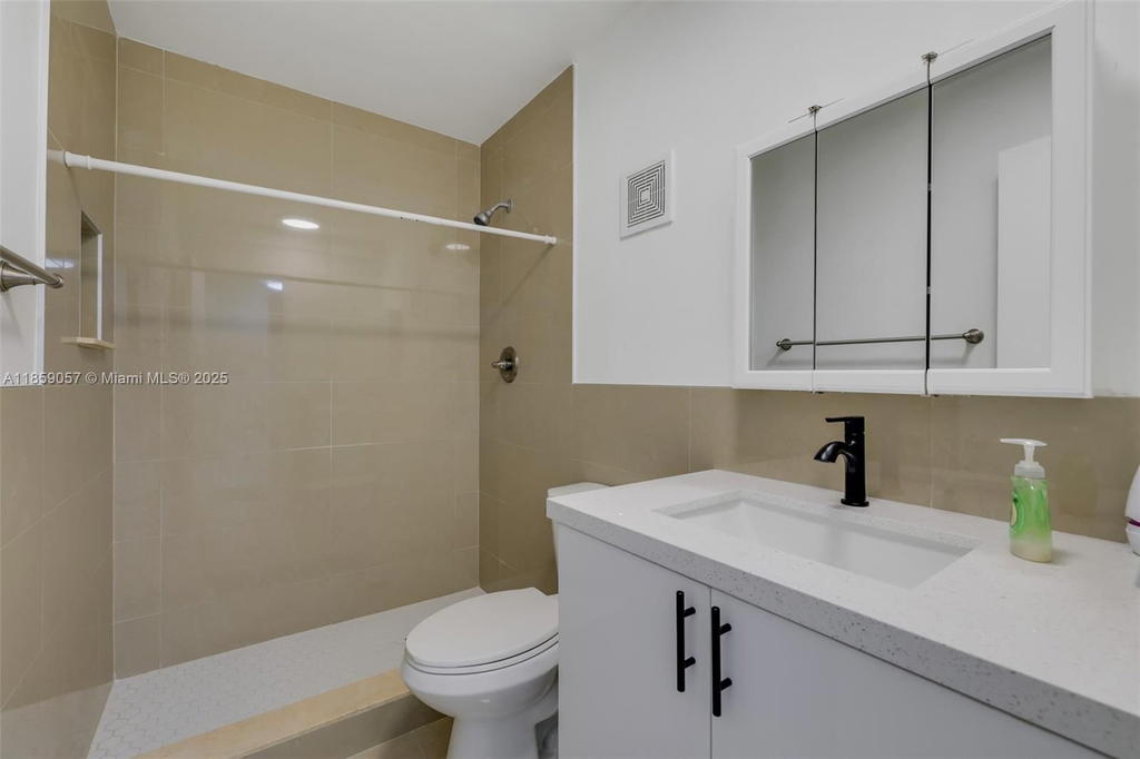 Real estate property located at 1001 105th Ave #103, Miami-dade, Tamiami Village Condo, Miami, FL