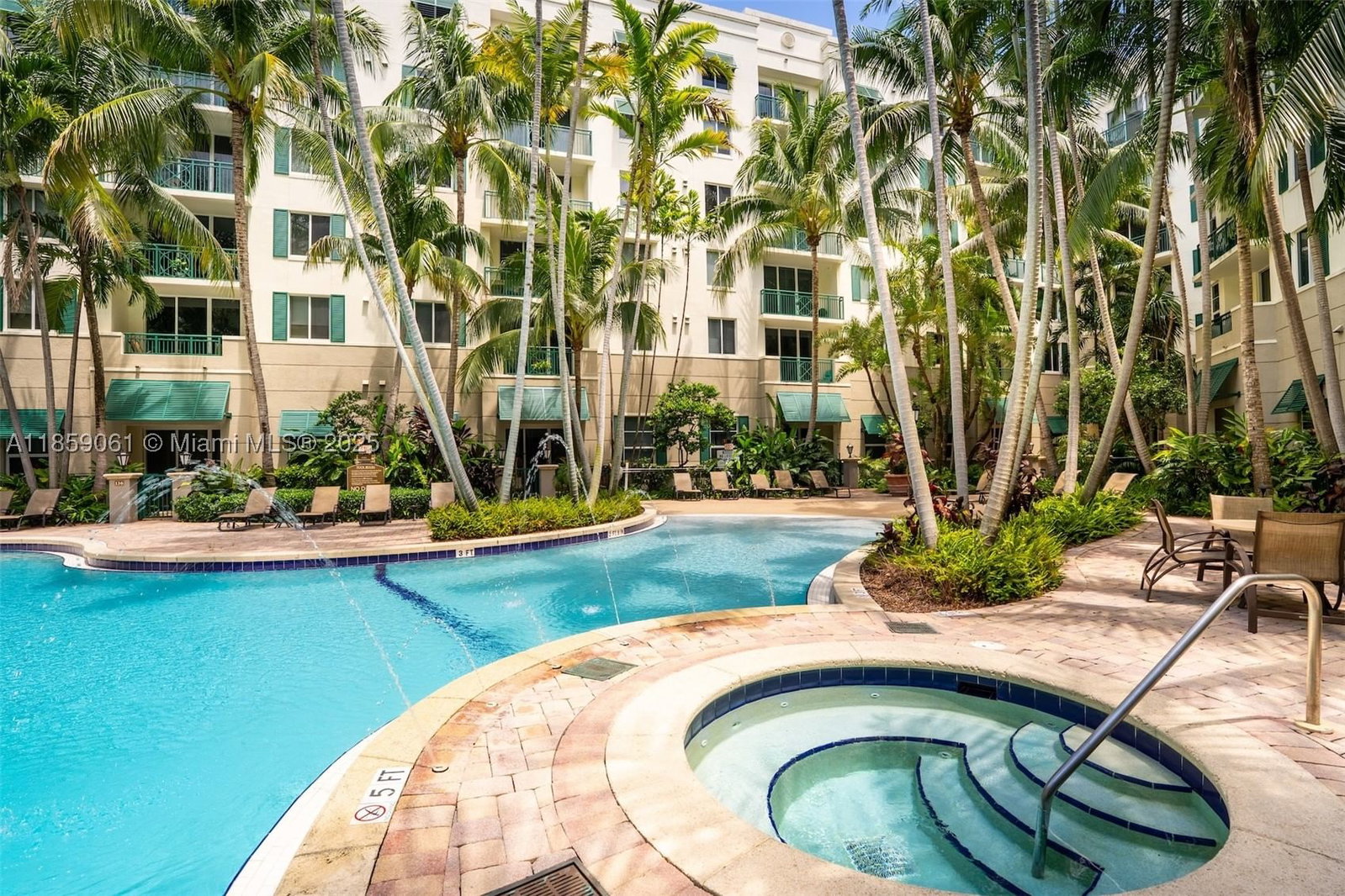 Real estate property located at 510 84th Ave #445, Broward, Veranda Condo, Plantation, FL