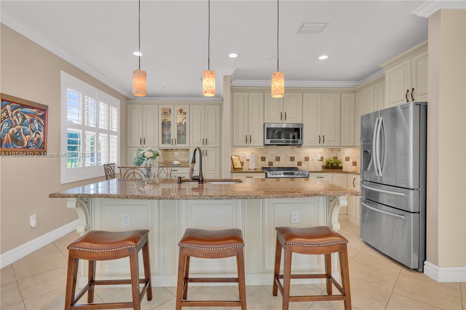 Real estate property located at 322 184th Way, Broward, Twin Acres, Pembroke Pines, FL