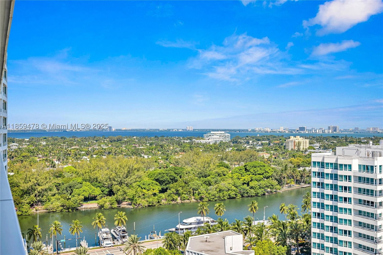 Real estate property located at 4391 Collins Ave #1706/1707, Miami-dade, Fontainebleau Iii Ocean C, Miami Beach, FL