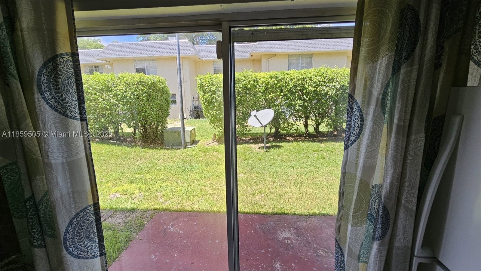 Real estate property located at 7501 Kimberly Blvd #104, Broward, Cross Briar I Condo, North Lauderdale, FL