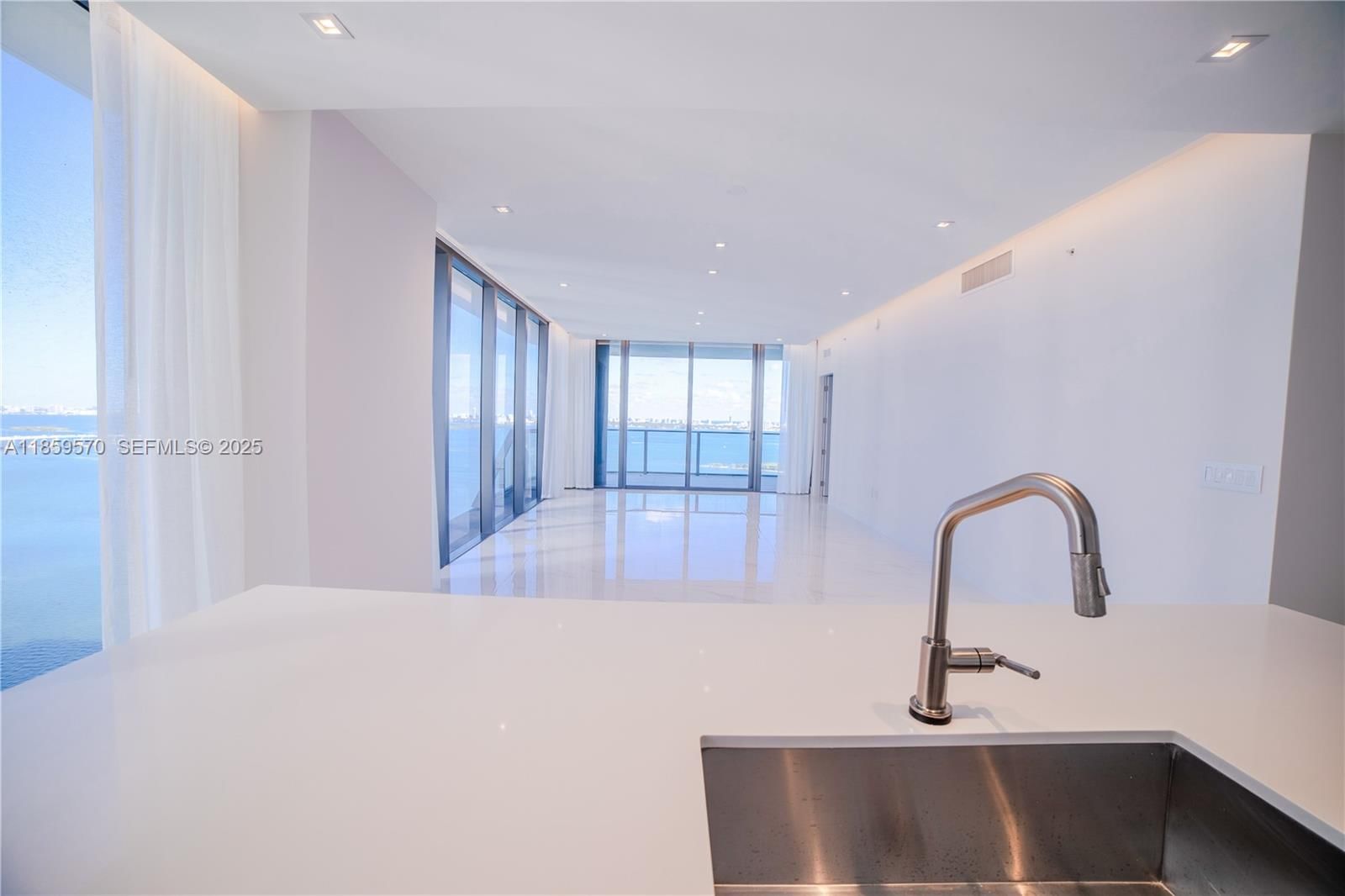 Real estate property located at 700 24th Street #2501, Miami-dade, Aria Reserve Miami, Miami, FL