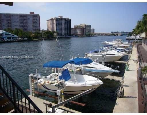 Real estate property located at 1965 Ocean Dr #10H, Broward, Hemispheres Condo, Hallandale Beach, FL