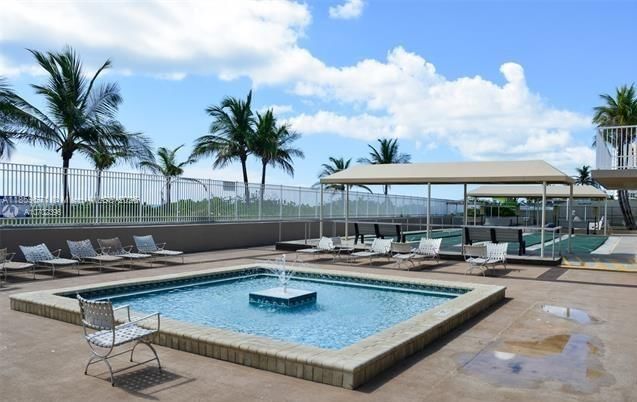 Real estate property located at 1965 Ocean Dr #10H, Broward, Hemispheres Condo, Hallandale Beach, FL