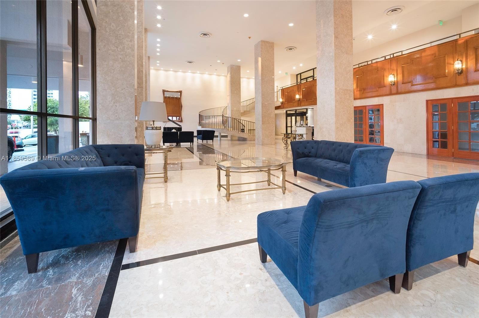 Real estate property located at 5601 Collins Ave #1204, Miami-dade, The Pavilion Condo, Miami Beach, FL