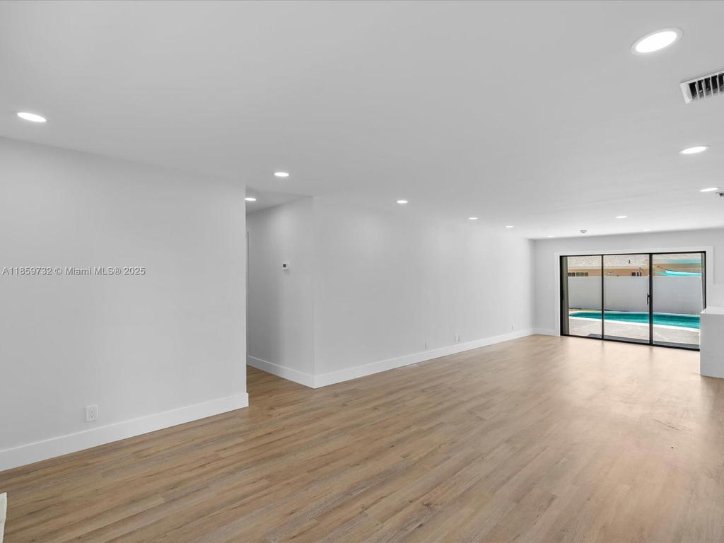 Real estate property located at 3170 69th St, Broward, Palm Aire Village 2nd Sec, Fort Lauderdale, FL