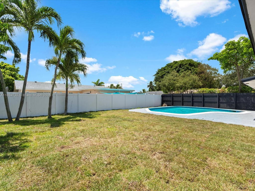 Real estate property located at 3170 69th St, Broward, Palm Aire Village 2nd Sec, Fort Lauderdale, FL