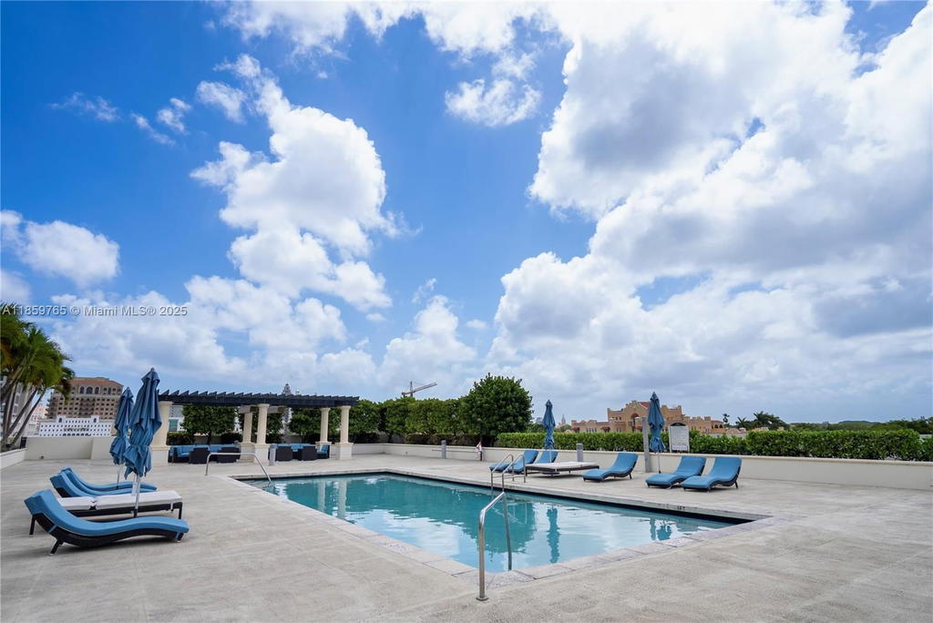 Real estate property located at 1300 Ponce De Leon Blvd #709, Miami-dade, 1300 Ponce Condo, Coral Gables, FL
