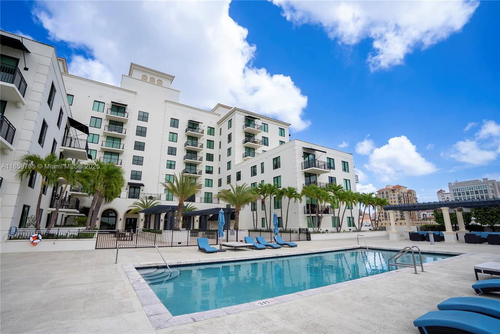 Real estate property located at 1300 Ponce De Leon Blvd #709, Miami-dade, 1300 Ponce Condo, Coral Gables, FL