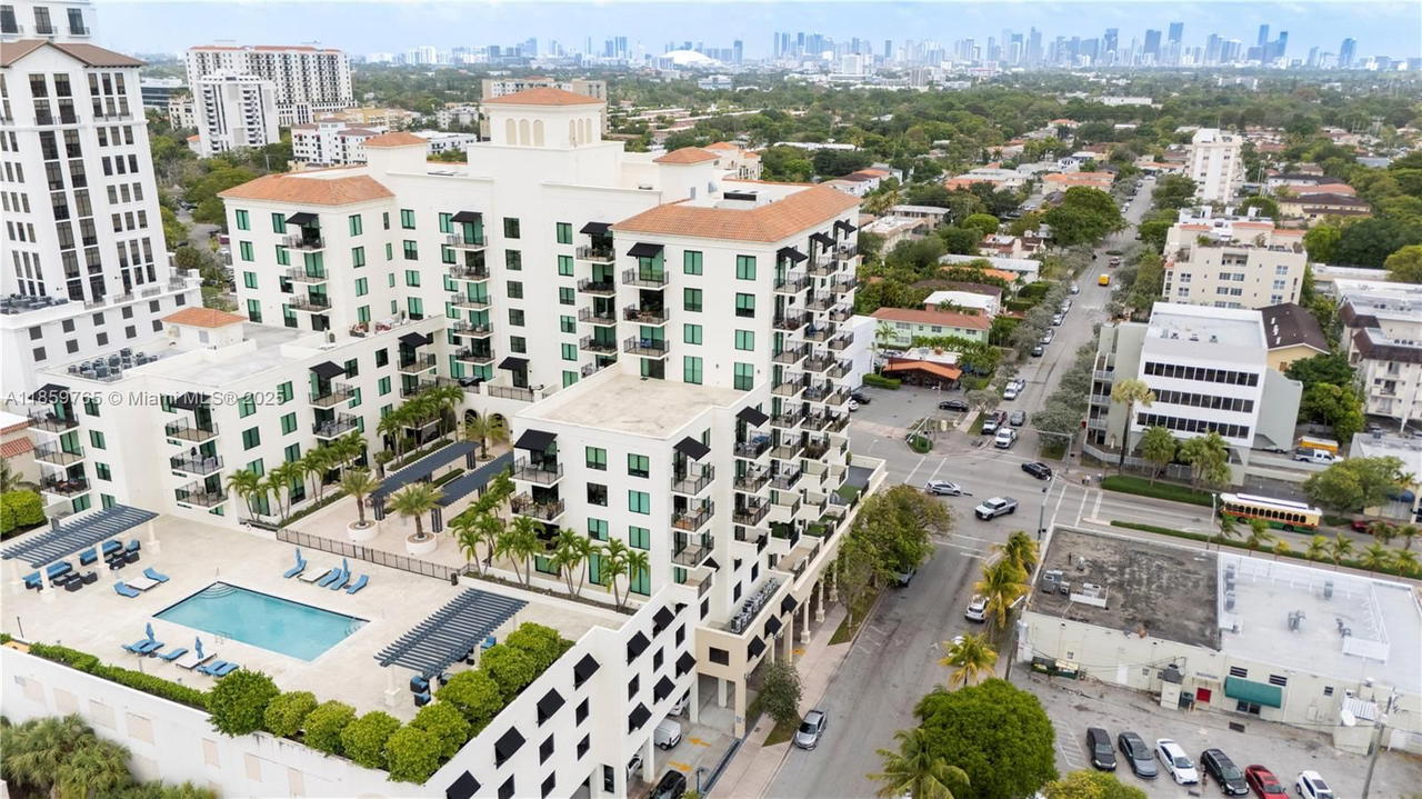 Real estate property located at 1300 Ponce De Leon Blvd #709, Miami-dade, 1300 Ponce Condo, Coral Gables, FL
