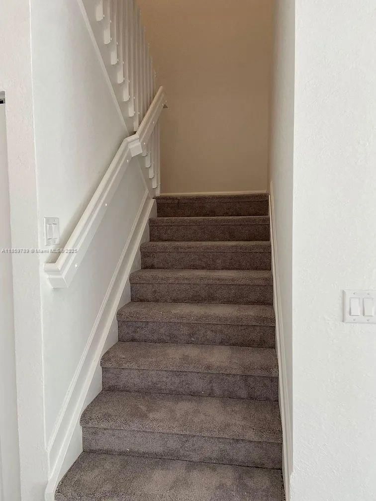 Real estate property located at 14732 181st Ter #14732, Miami-dade, Bowtie Subdivision, Miami, FL
