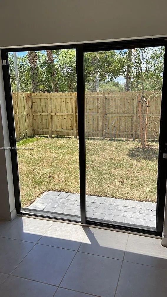 Real estate property located at 14732 181st Ter #14732, Miami-dade, Bowtie Subdivision, Miami, FL