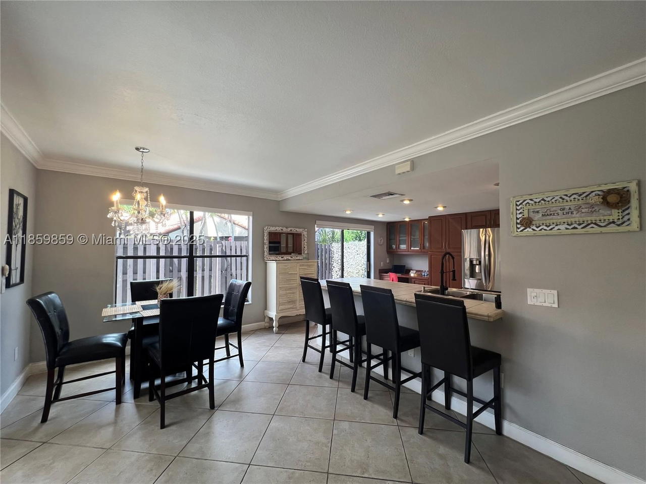 Real estate property located at 4910 149th Ct #11B, Miami-dade, Lakes Meadow Vilg Homes C, Miami, FL