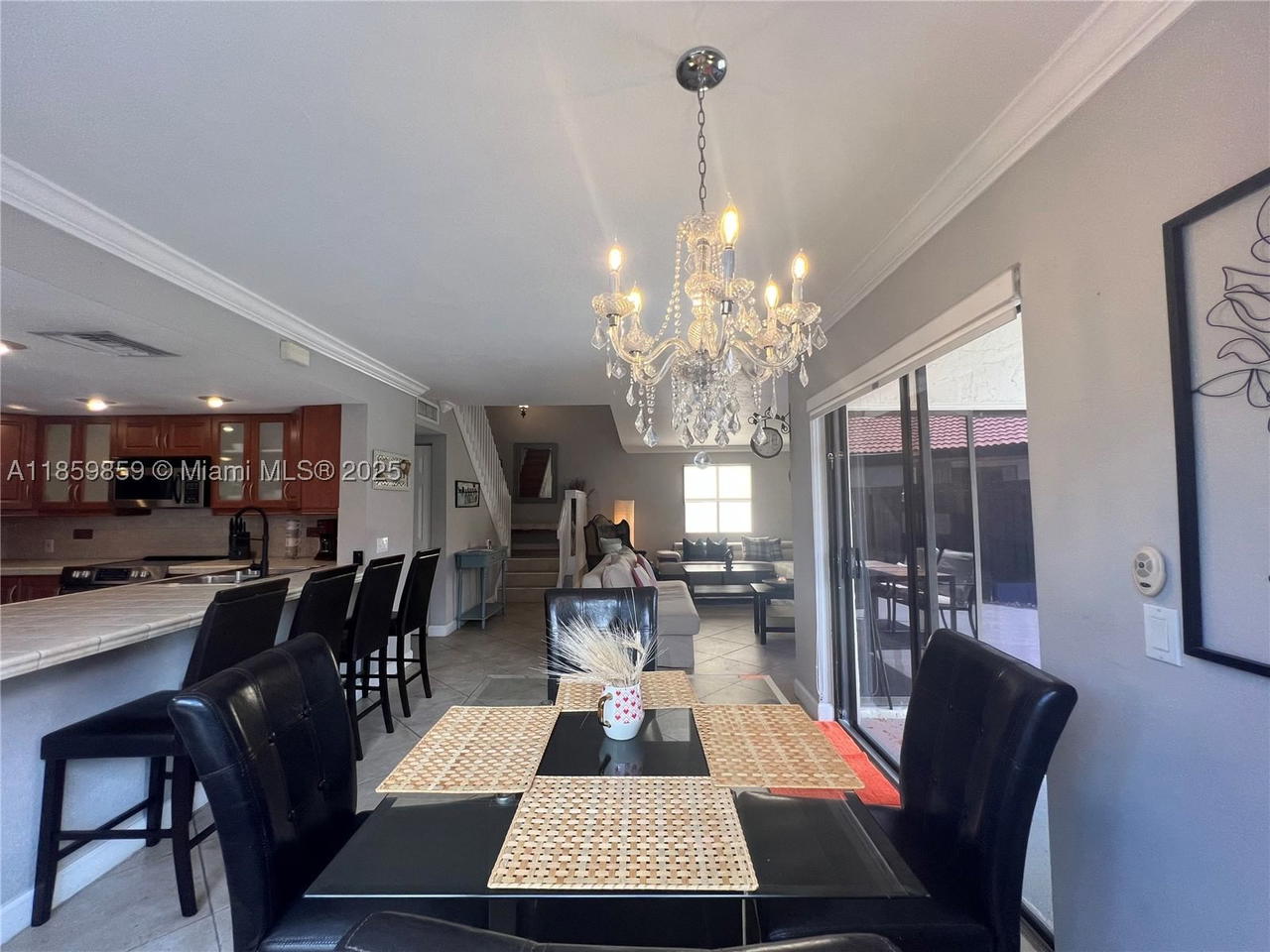 Real estate property located at 4910 149th Ct #11B, Miami-dade, Lakes Meadow Vilg Homes C, Miami, FL