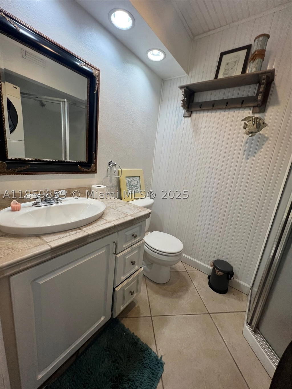 Real estate property located at 4910 149th Ct #11B, Miami-dade, Lakes Meadow Vilg Homes C, Miami, FL