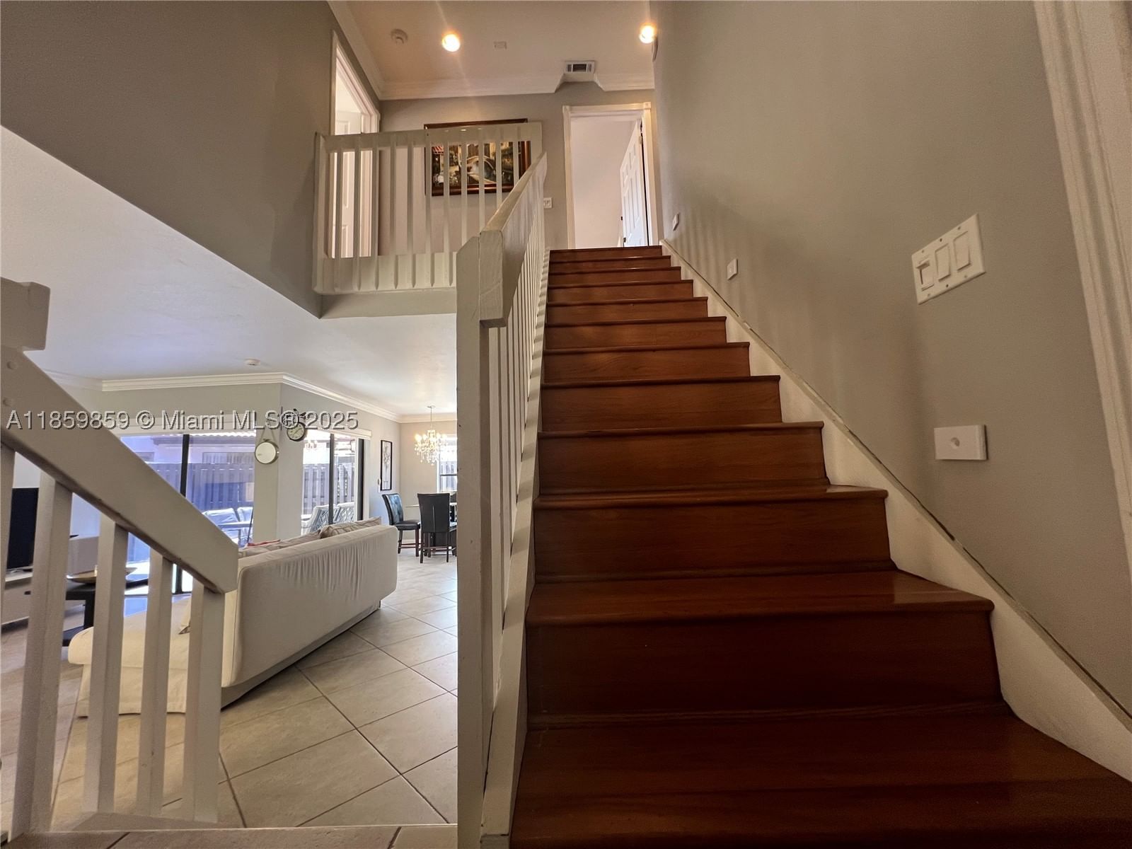 Real estate property located at 4910 149th Ct #11B, Miami-dade, Lakes Meadow Vilg Homes C, Miami, FL