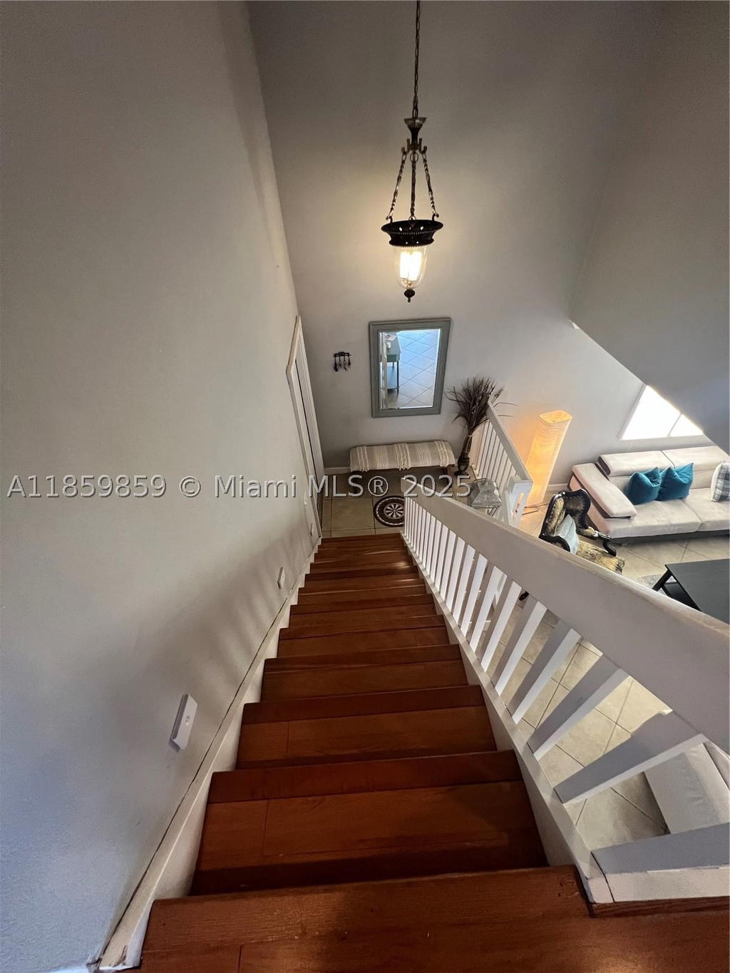 Real estate property located at 4910 149th Ct #11B, Miami-dade, Lakes Meadow Vilg Homes C, Miami, FL