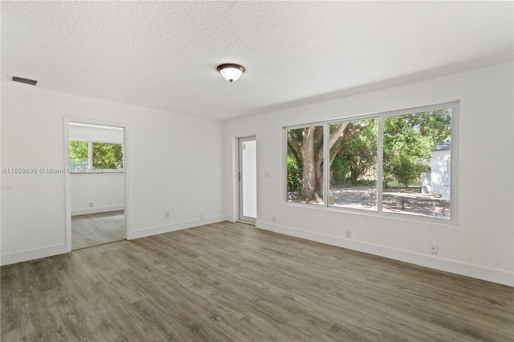 Real estate property located at 14443 Biscayne River Rd, Miami-dade, Biscayne Gardens Sec E Pa, Miami, FL
