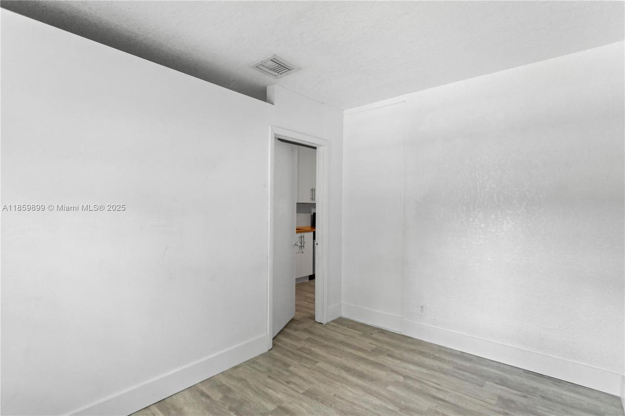 Real estate property located at 14443 Biscayne River Rd, Miami-dade, Biscayne Gardens Sec E Pa, Miami, FL