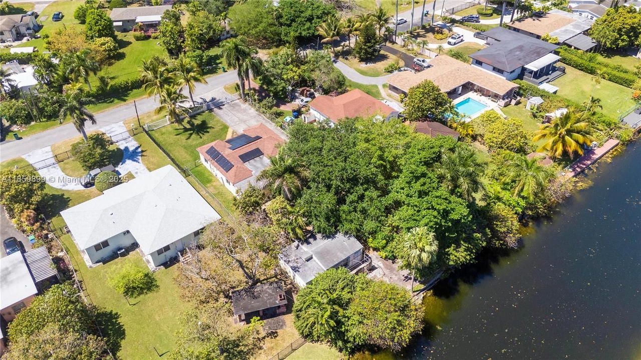 Real estate property located at 14443 Biscayne River Rd, Miami-dade, Biscayne Gardens Sec E Pa, Miami, FL