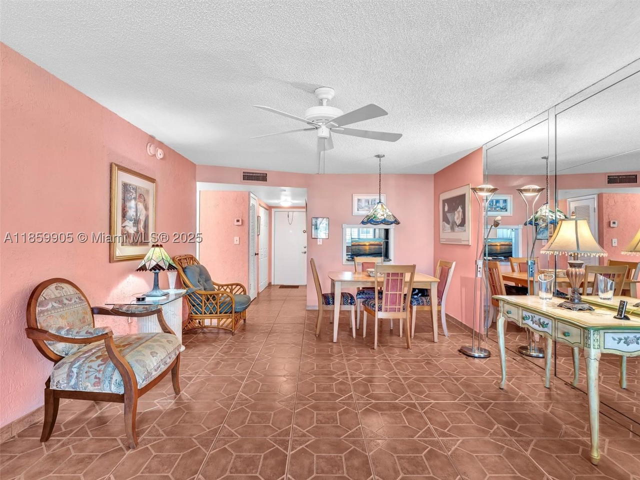 Real estate property located at 8020 Sunrise Lakes Dr #110, Broward, Sunrise Lakes 25 Condo, Sunrise, FL