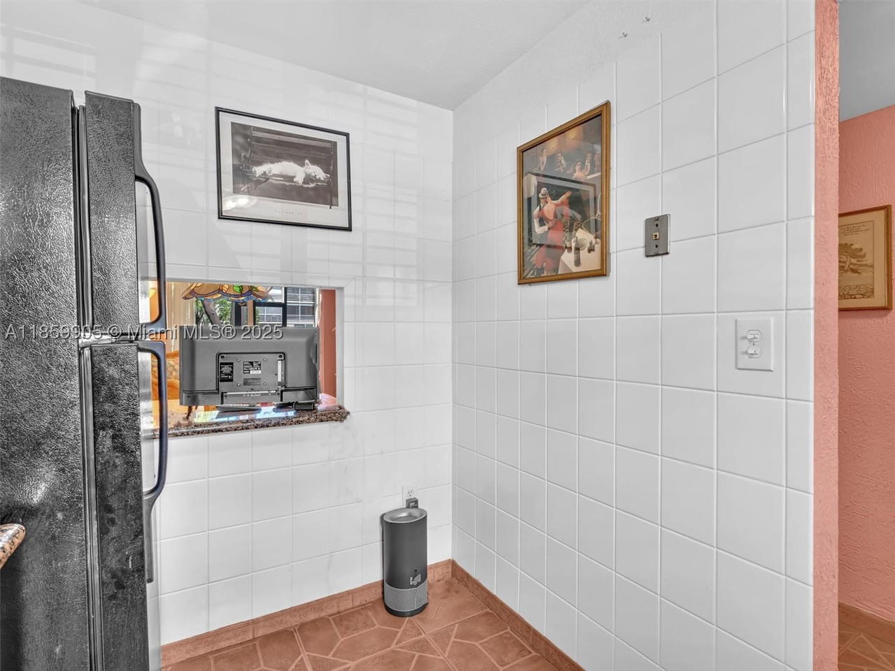 Real estate property located at 8020 Sunrise Lakes Dr #110, Broward, Sunrise Lakes 25 Condo, Sunrise, FL