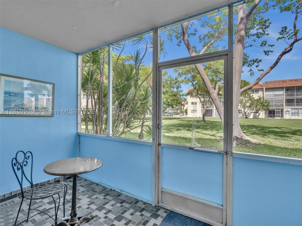 Real estate property located at 8020 Sunrise Lakes Dr #110, Broward, Sunrise Lakes 25 Condo, Sunrise, FL
