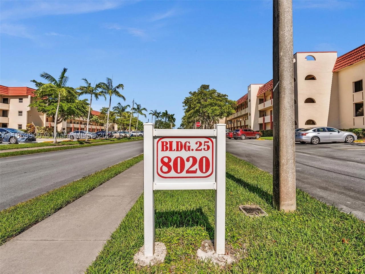Real estate property located at 8020 Sunrise Lakes Dr #110, Broward, Sunrise Lakes 25 Condo, Sunrise, FL