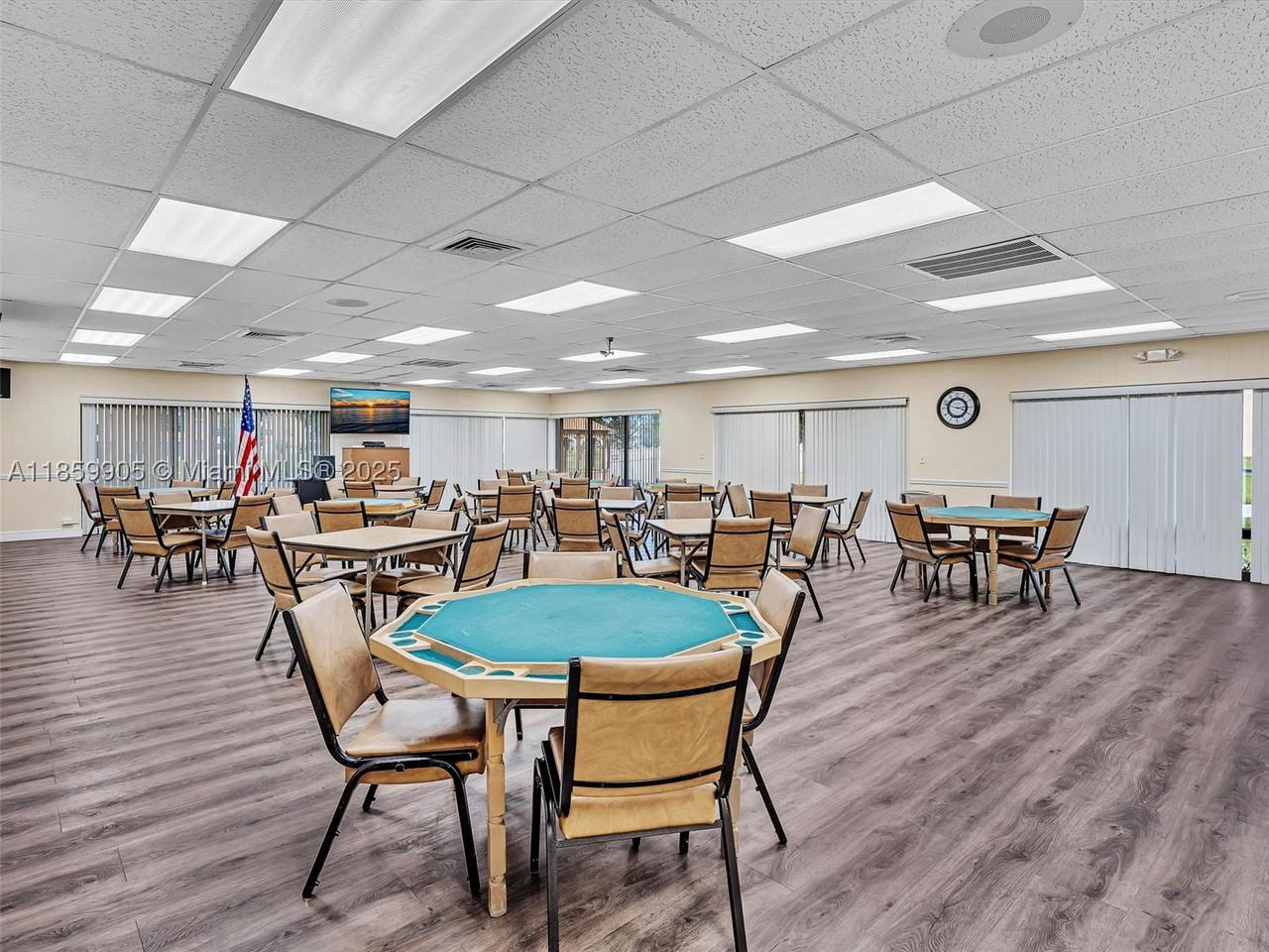 Real estate property located at 8020 Sunrise Lakes Dr #110, Broward, Sunrise Lakes 25 Condo, Sunrise, FL