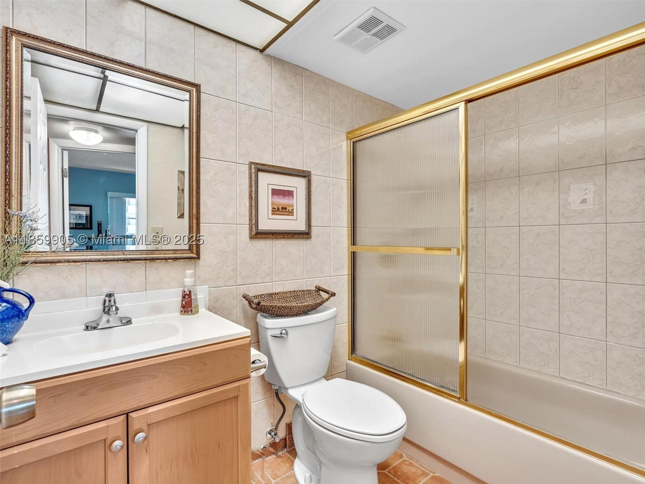 Real estate property located at 8020 Sunrise Lakes Dr #110, Broward, Sunrise Lakes 25 Condo, Sunrise, FL