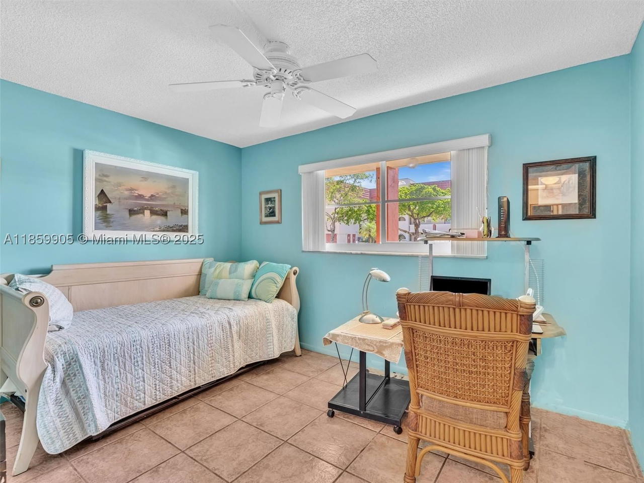 Real estate property located at 8020 Sunrise Lakes Dr #110, Broward, Sunrise Lakes 25 Condo, Sunrise, FL