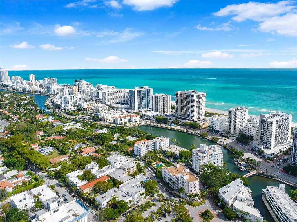 Real estate property located at 2401 Collins Ave #1808, Miami-dade, The Riviera Condo, Miami Beach, FL