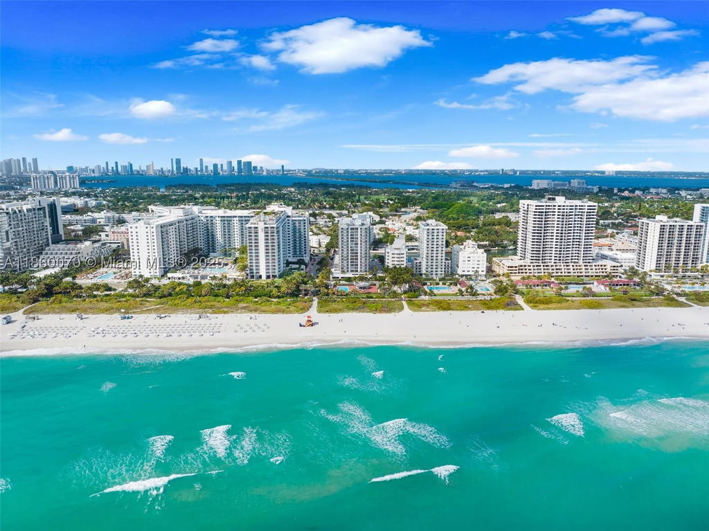 Real estate property located at 2401 Collins Ave #1808, Miami-dade, The Riviera Condo, Miami Beach, FL