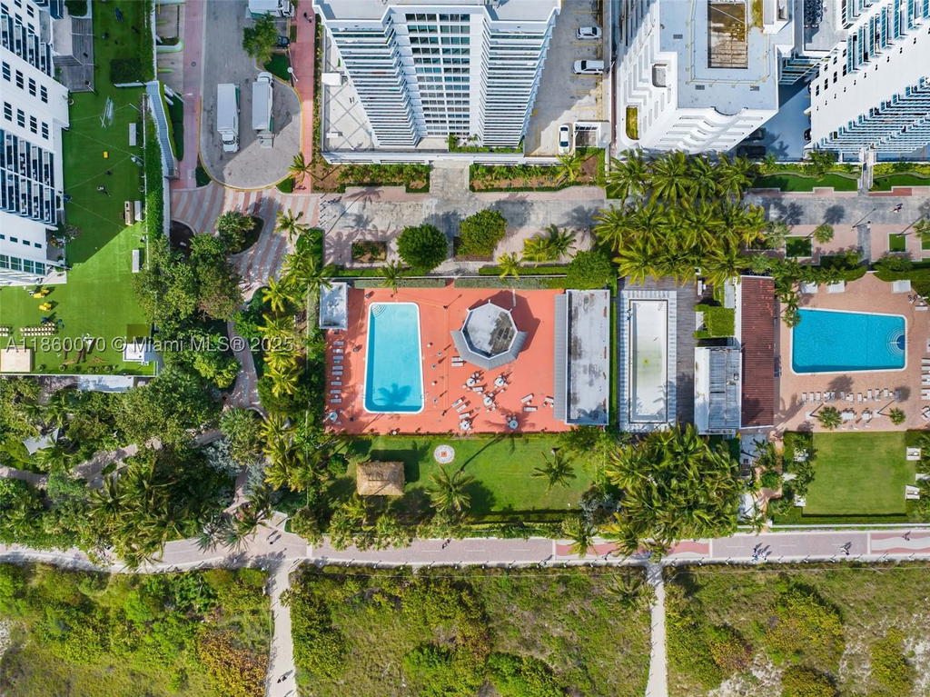 Real estate property located at 2401 Collins Ave #1808, Miami-dade, The Riviera Condo, Miami Beach, FL
