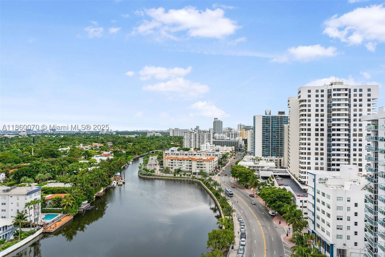Real estate property located at 2401 Collins Ave #1808, Miami-dade, The Riviera Condo, Miami Beach, FL