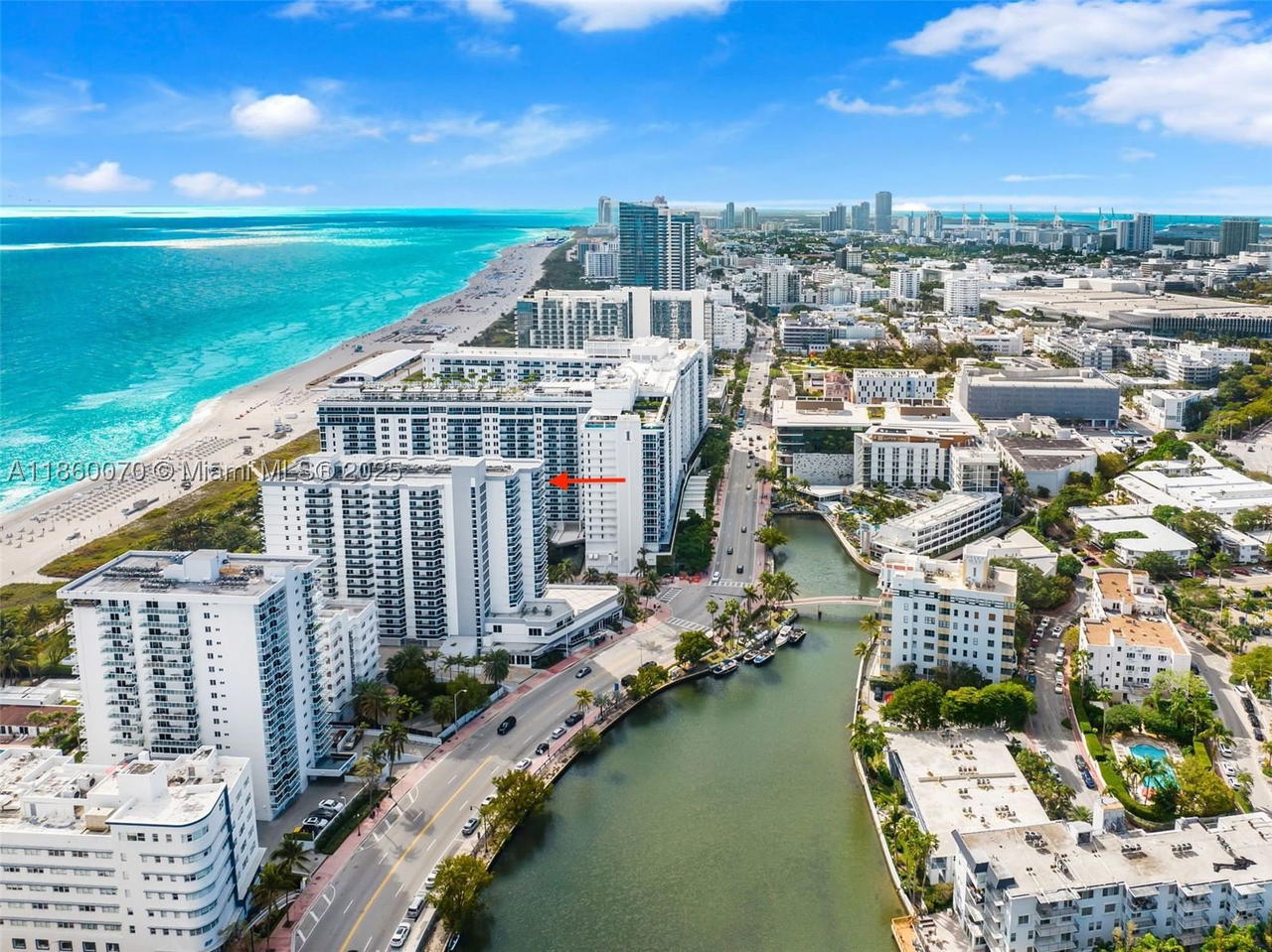 Real estate property located at 2401 Collins Ave #1808, Miami-dade, The Riviera Condo, Miami Beach, FL