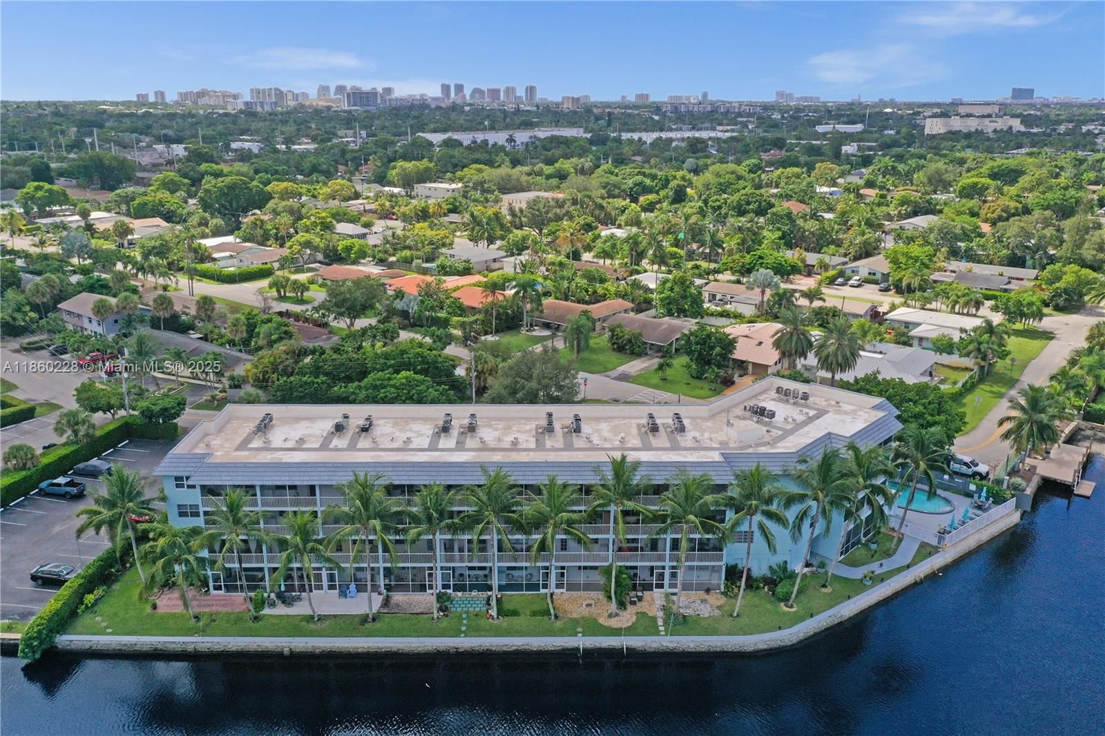 Real estate property located at 801 18th Ct #209, Broward, Camelot Shores Condo, Fort Lauderdale, FL