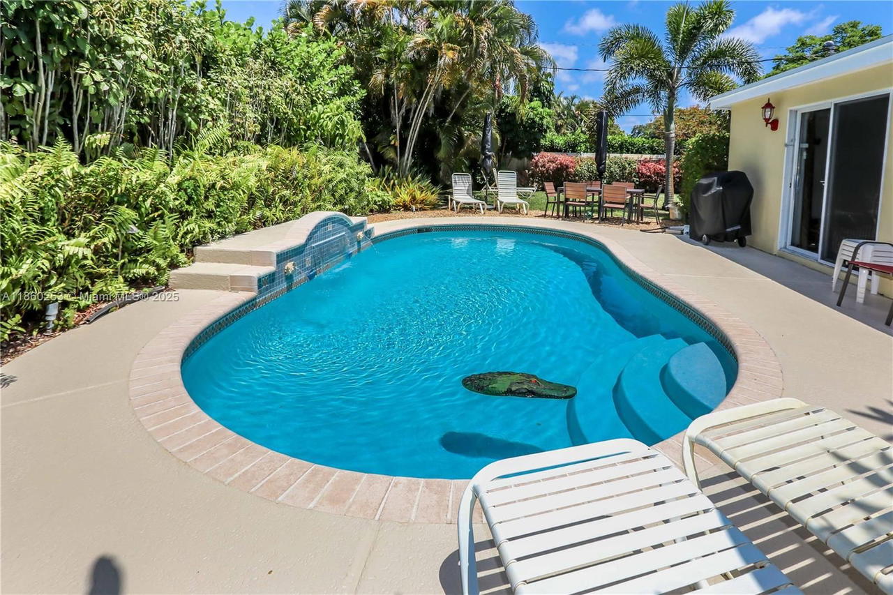 Real estate property located at 2109 2nd Avenue, Broward, Tropical Palms, Wilton Manors, FL