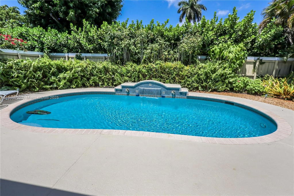 Real estate property located at 2109 2nd Avenue, Broward, Tropical Palms, Wilton Manors, FL