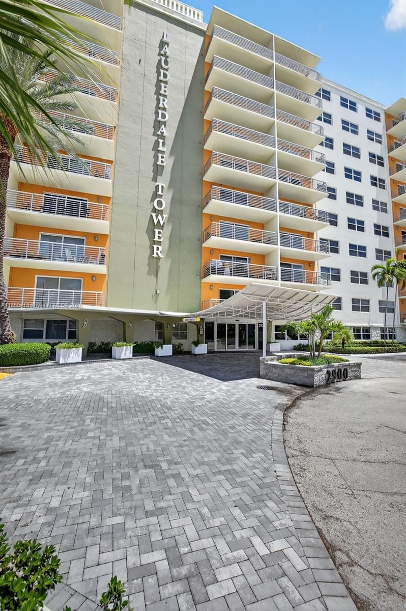 Real estate property located at 2900 30th St K8, Broward, Lauderdale Tower Condo, Fort Lauderdale, FL