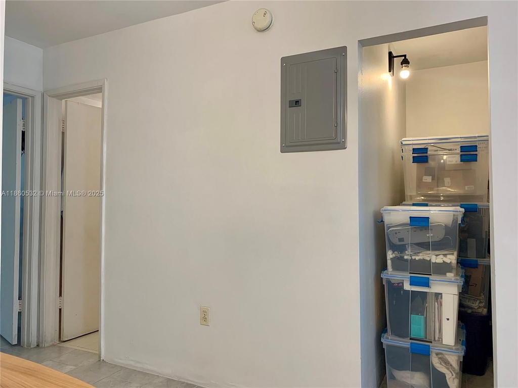 Real estate property located at 175 203rd Ter #6, Miami-dade, Ro-mont South Condo B, Miami Gardens, FL