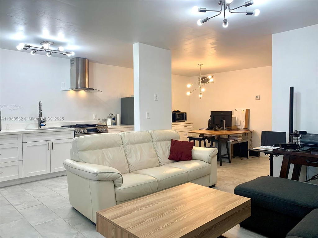 Real estate property located at 175 203rd Ter #6, Miami-dade, Ro-mont South Condo B, Miami Gardens, FL