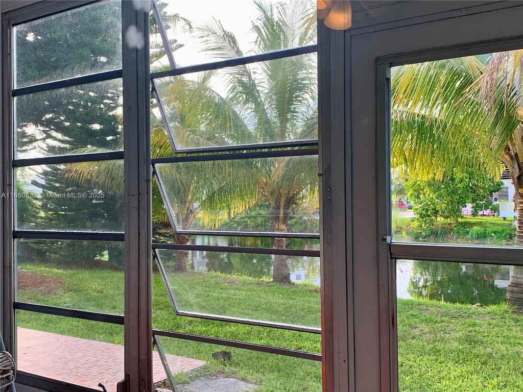 Real estate property located at 175 203rd Ter #6, Miami-dade, Ro-mont South Condo B, Miami Gardens, FL