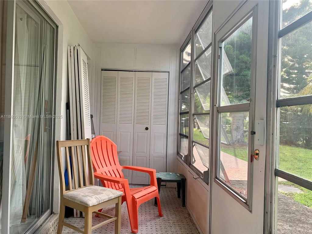 Real estate property located at 175 203rd Ter #6, Miami-dade, Ro-mont South Condo B, Miami Gardens, FL