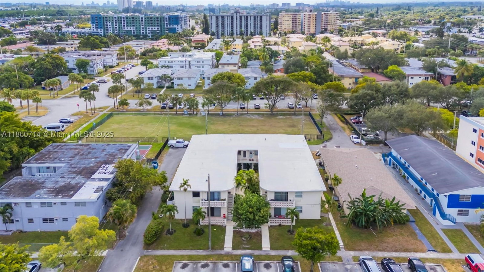 Real estate property located at 2072 169th St #10, Miami-dade, 2072 Ne 169 St Corp Condo, North Miami Beach, FL